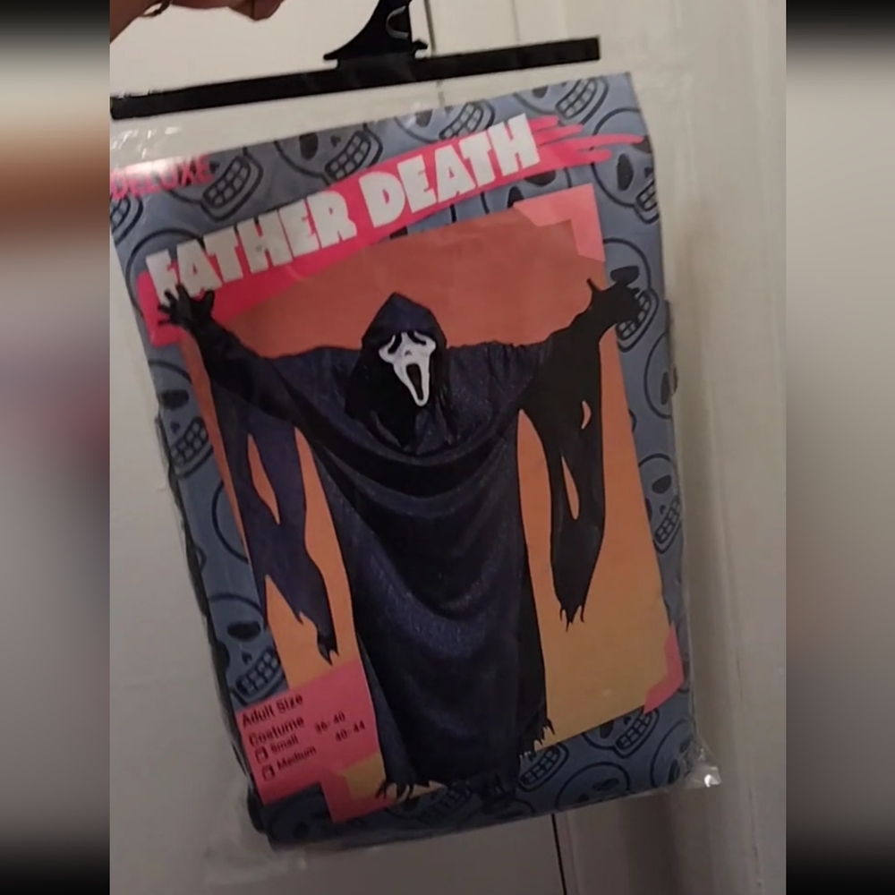 Ghostface costume
